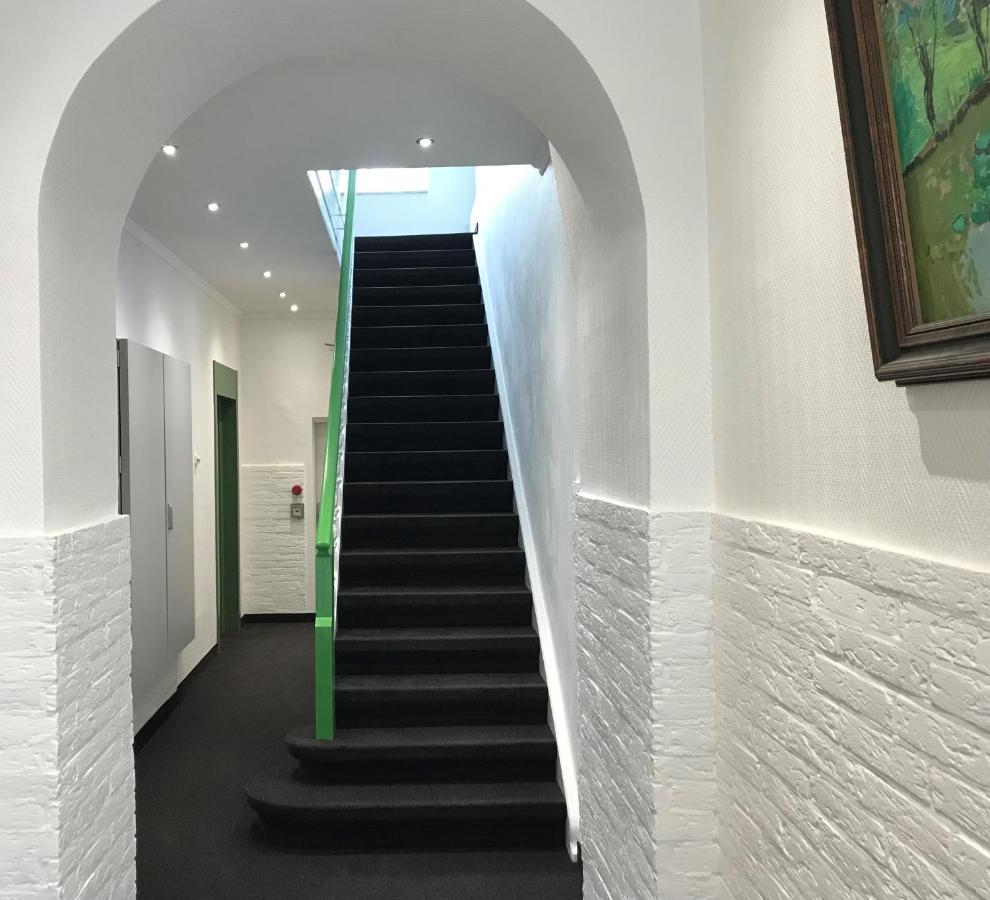 Hotel Bff Airport Messe Schlaf - Duesseldorf Kültér fotó