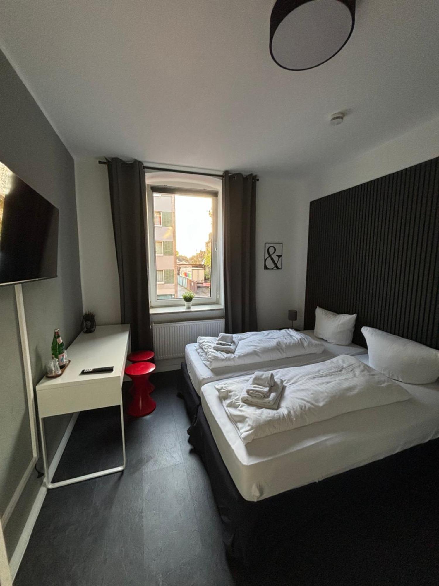 Hotel Bff Airport Messe Schlaf - Duesseldorf Kültér fotó