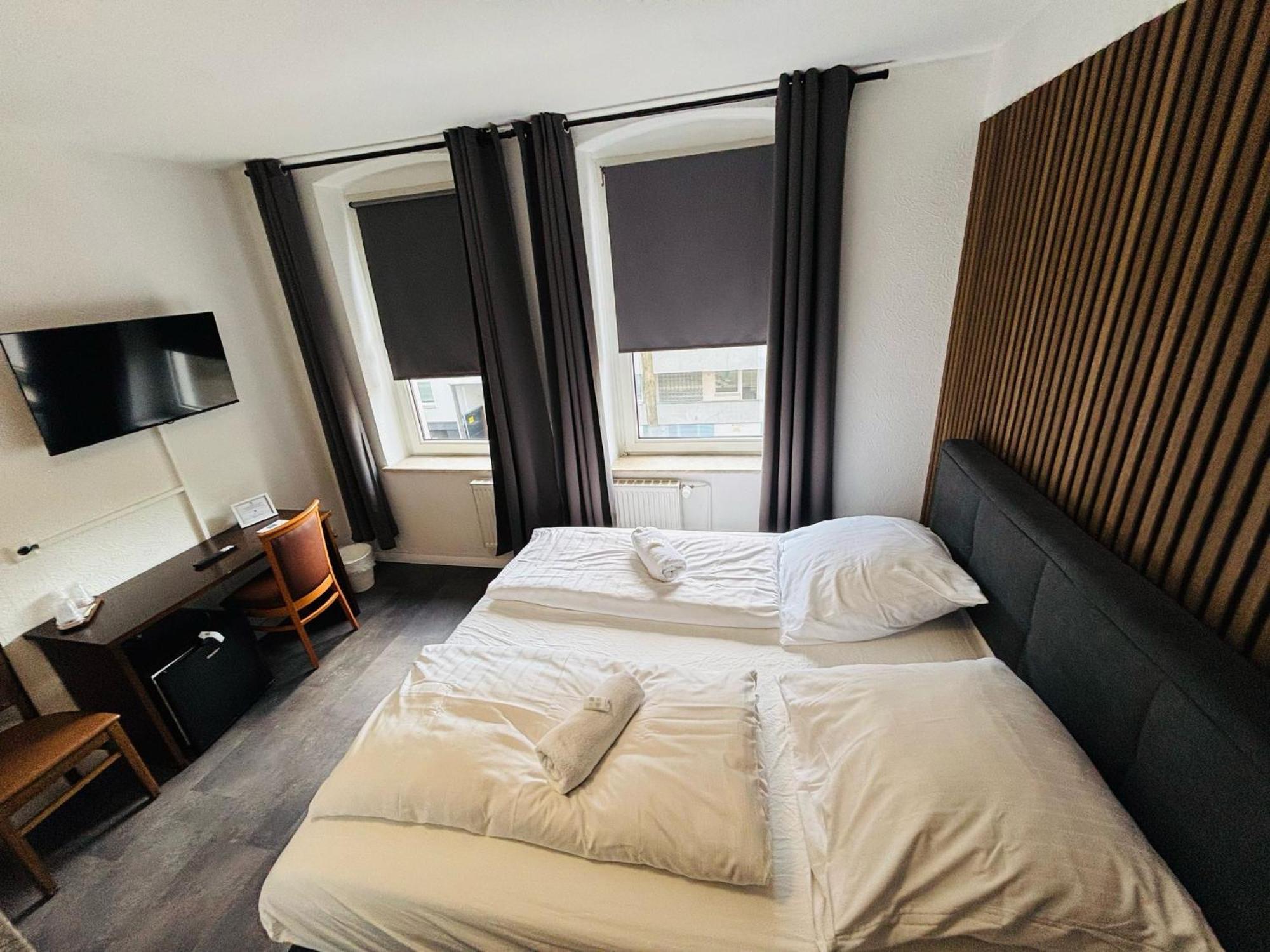 Hotel Bff Airport Messe Schlaf - Duesseldorf Kültér fotó